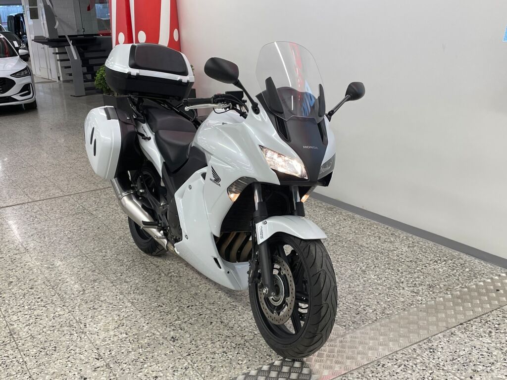 Honda CBF 2013 