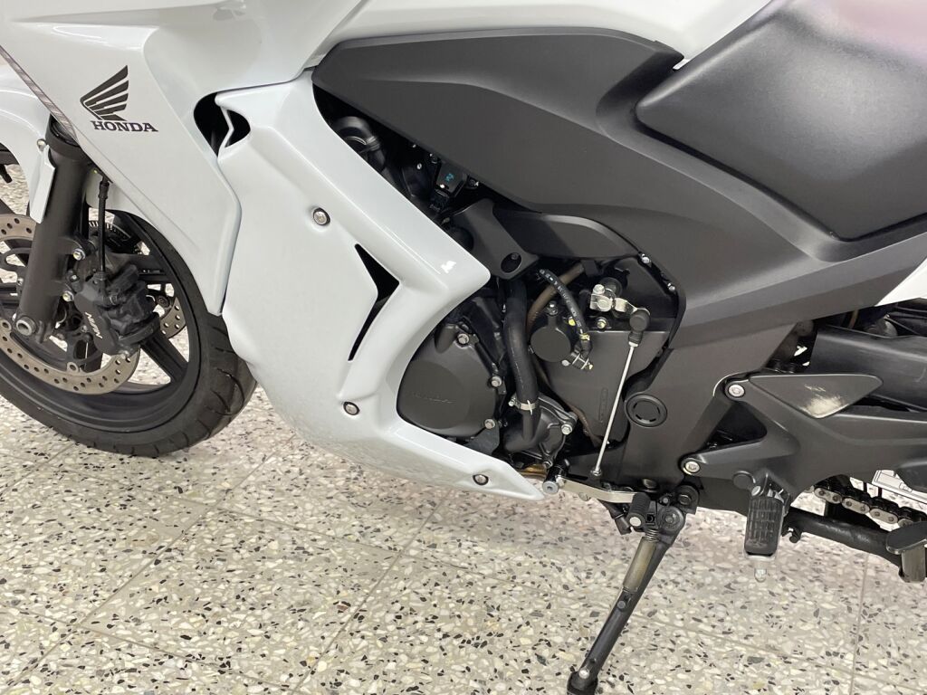 Honda CBF 2013 