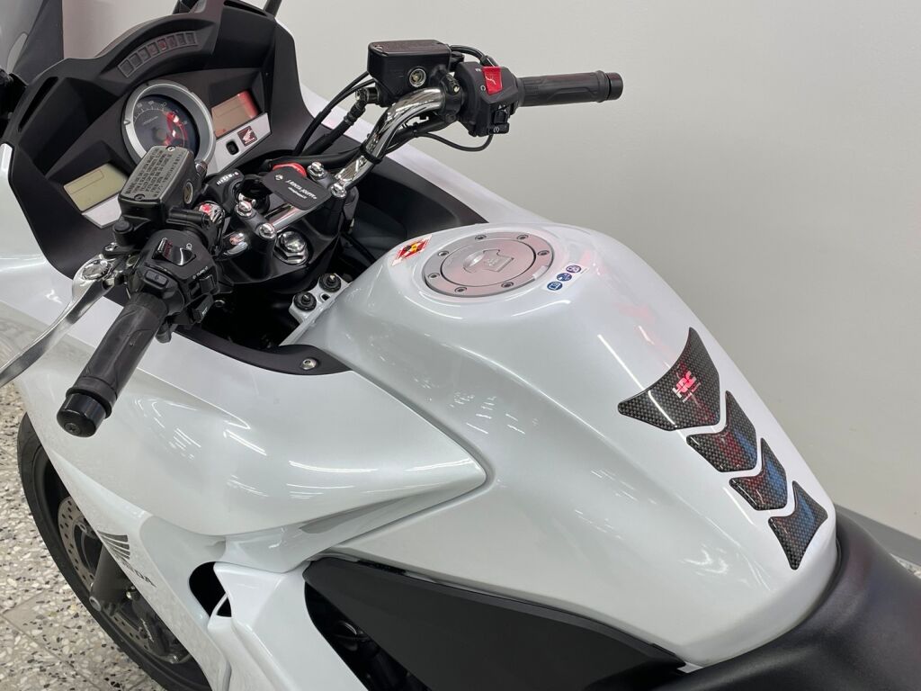 Honda CBF 2013 