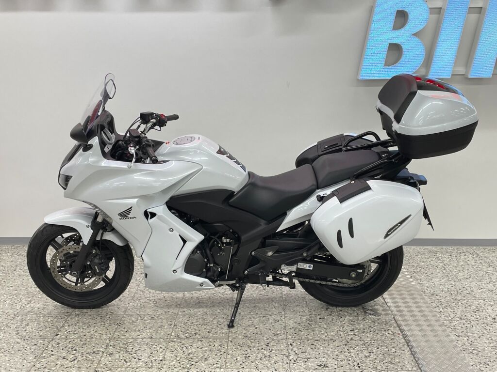 Honda CBF 2013 