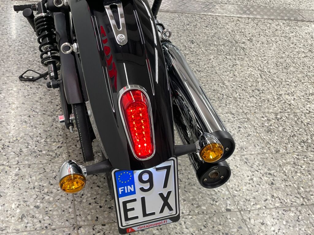 Indian SCOUT 2024 Musta