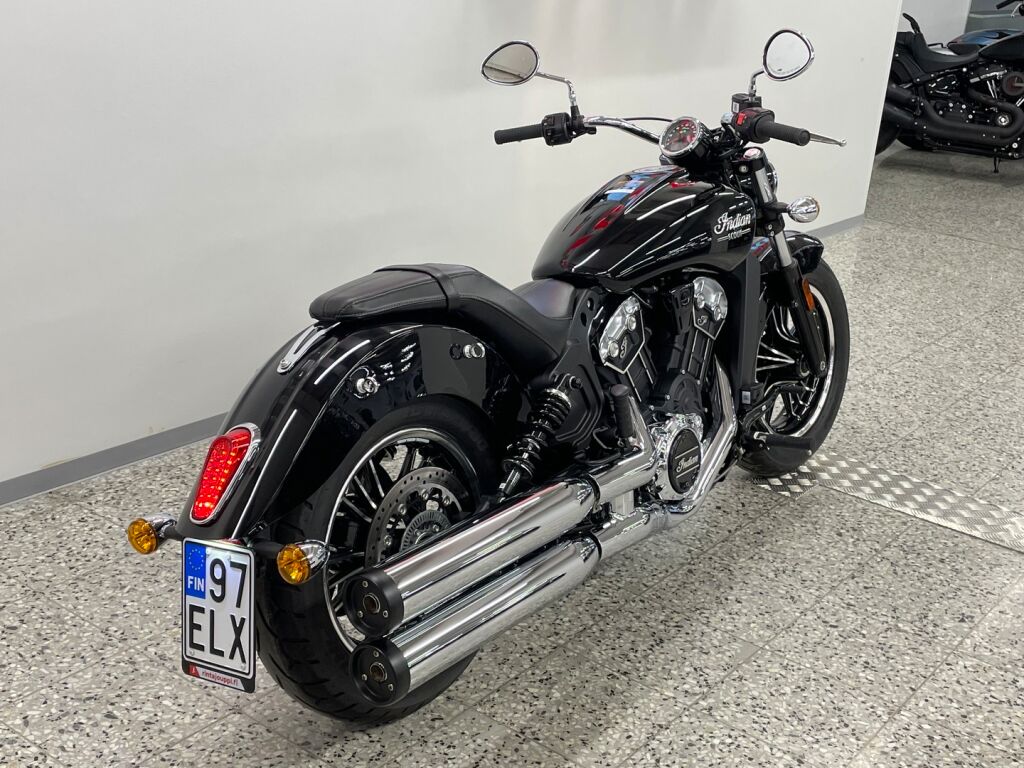 Indian SCOUT 2024 Musta