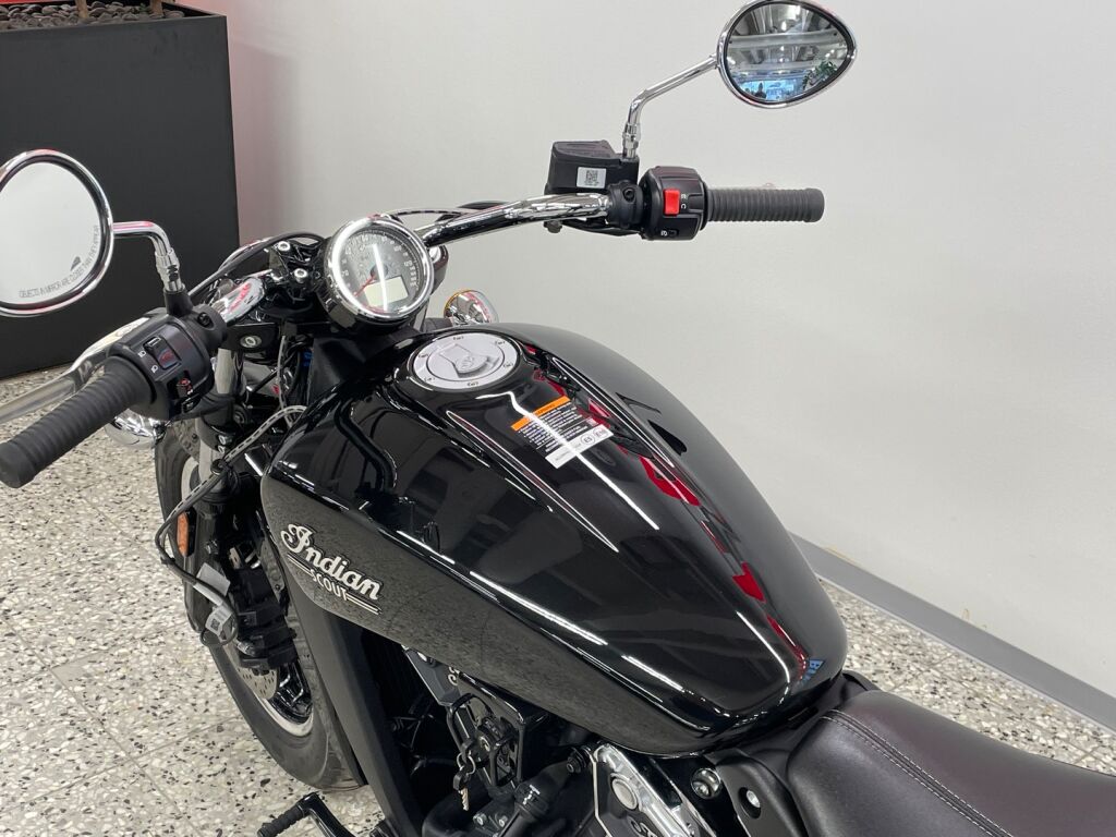 Indian SCOUT 2024 Musta