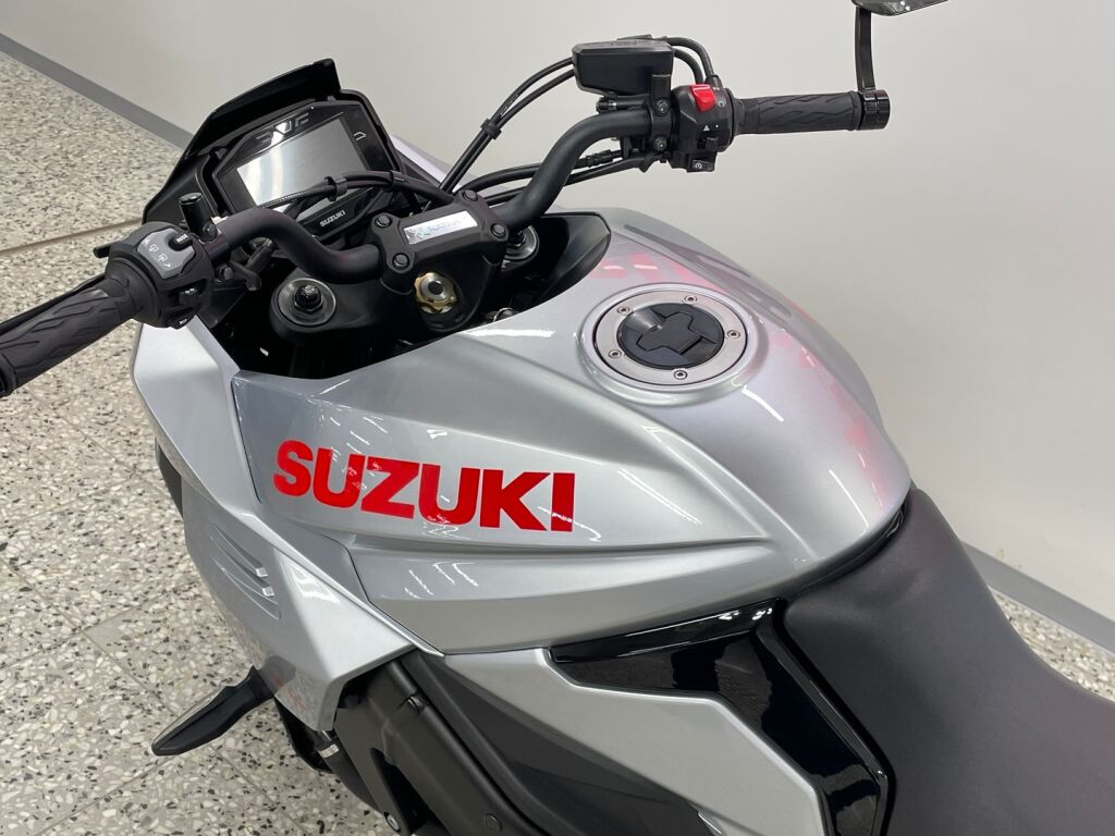 Suzuki GSX-S 2021 