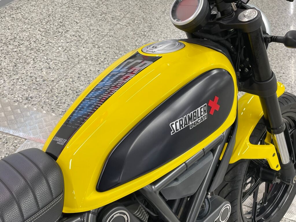 Ducati SCRAMBLER 2016 Keltainen