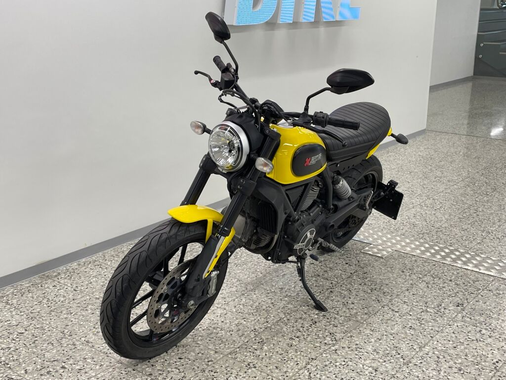 Ducati SCRAMBLER 2016 Keltainen