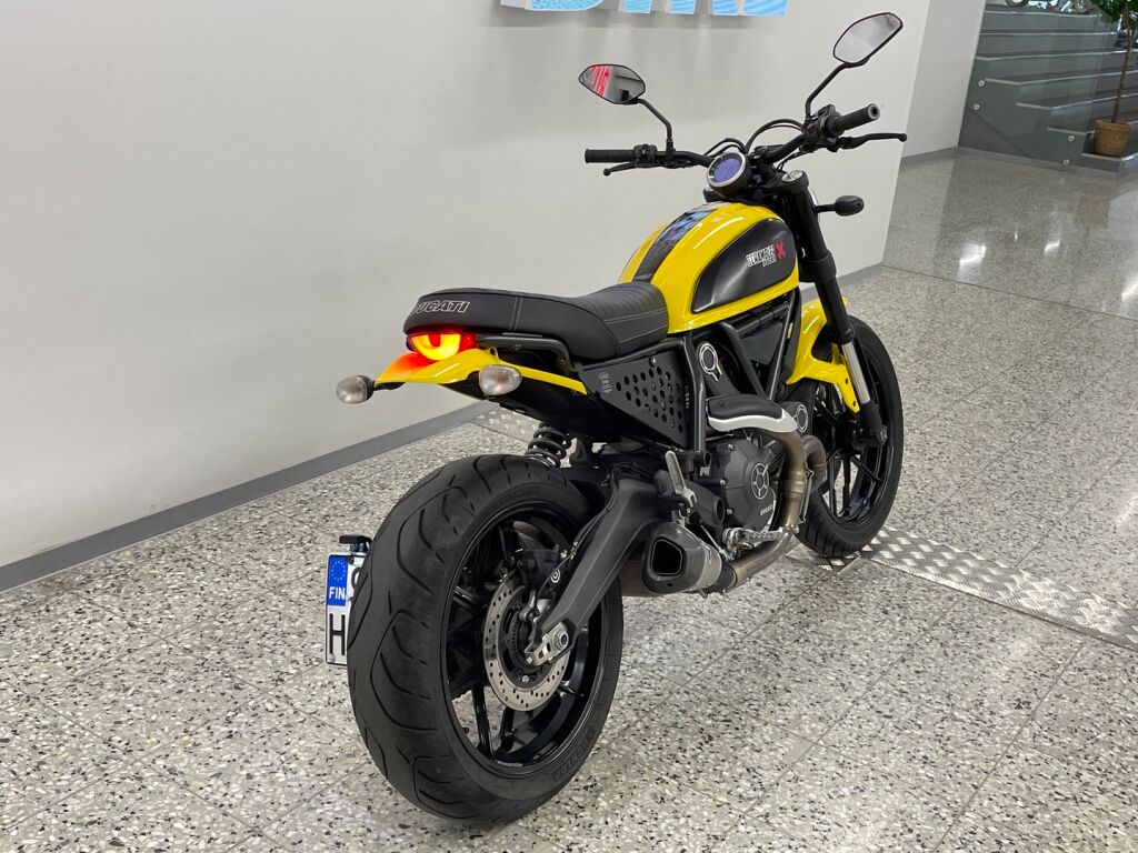 Ducati SCRAMBLER 2016 Keltainen