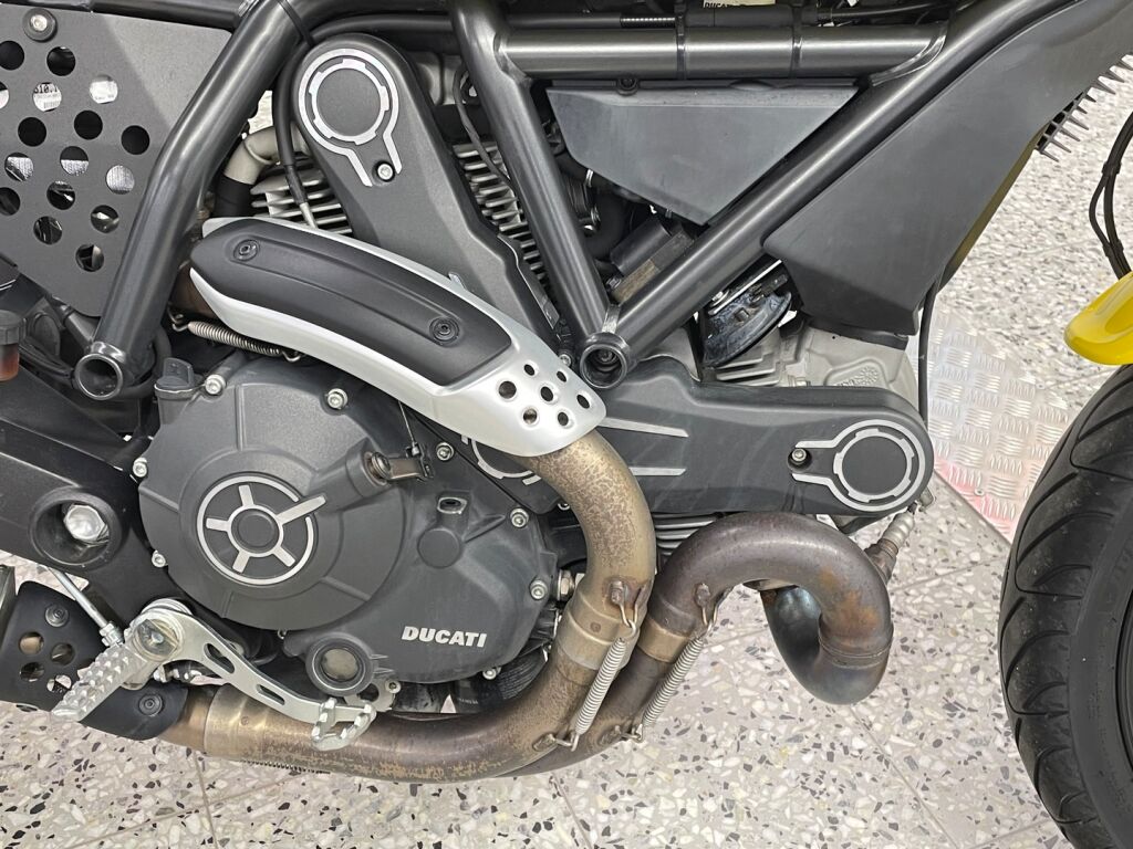 Ducati SCRAMBLER 2016 Keltainen