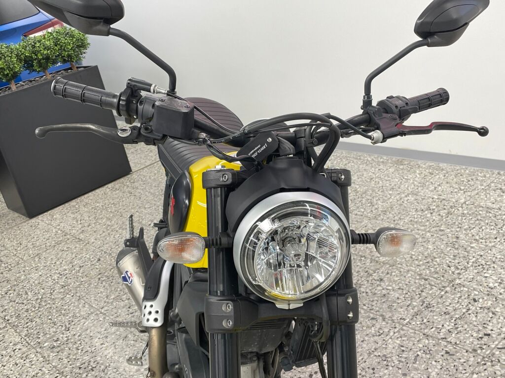 Ducati SCRAMBLER 2016 Keltainen