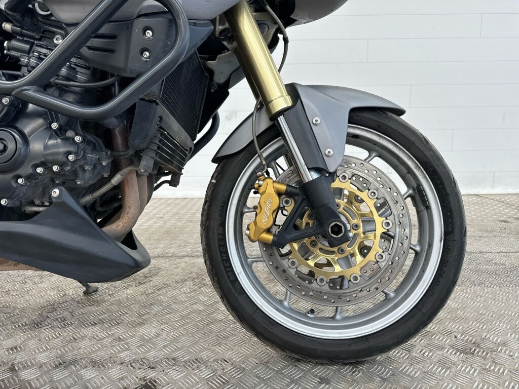 Triumph TIGER 2010 Harmaa