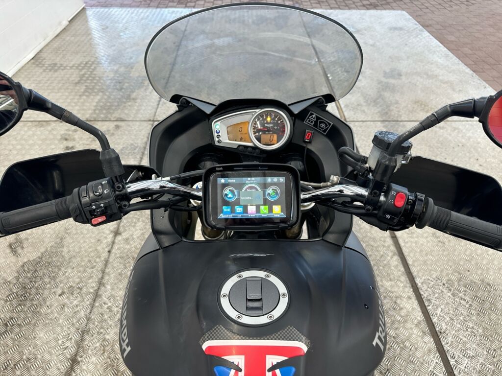 Triumph TIGER 2010 Harmaa