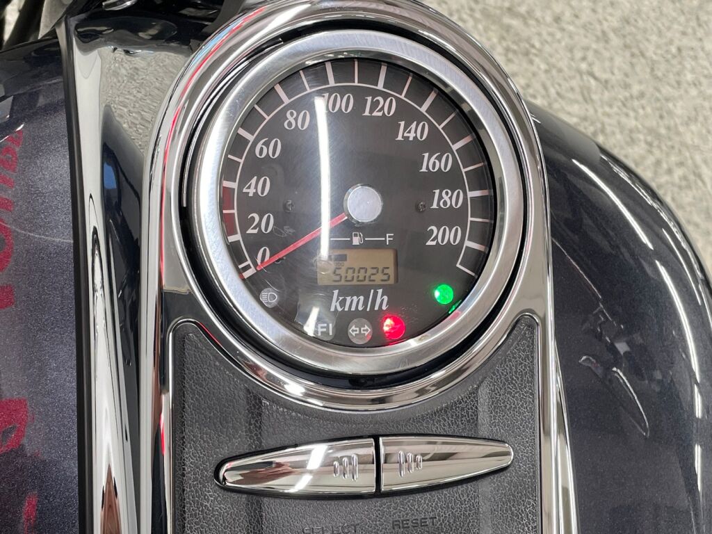 Suzuki INTRUDER 2006 