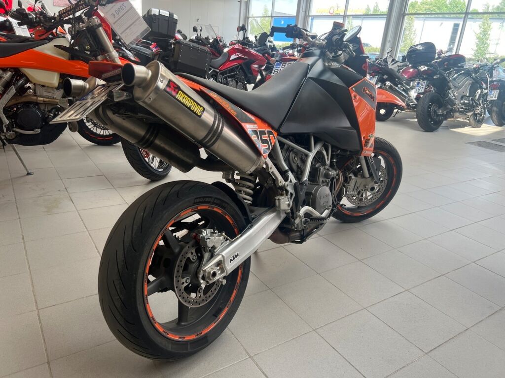 Ktm 950 2007 Oranssi