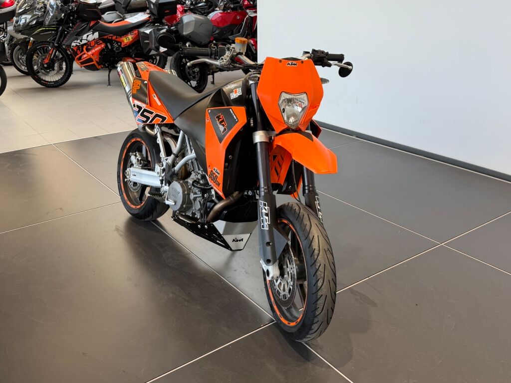 Ktm 950 2007 Oranssi