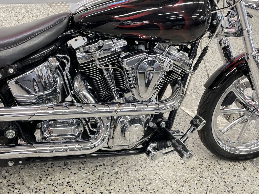 Harley-davidson SOFTAIL 2004 