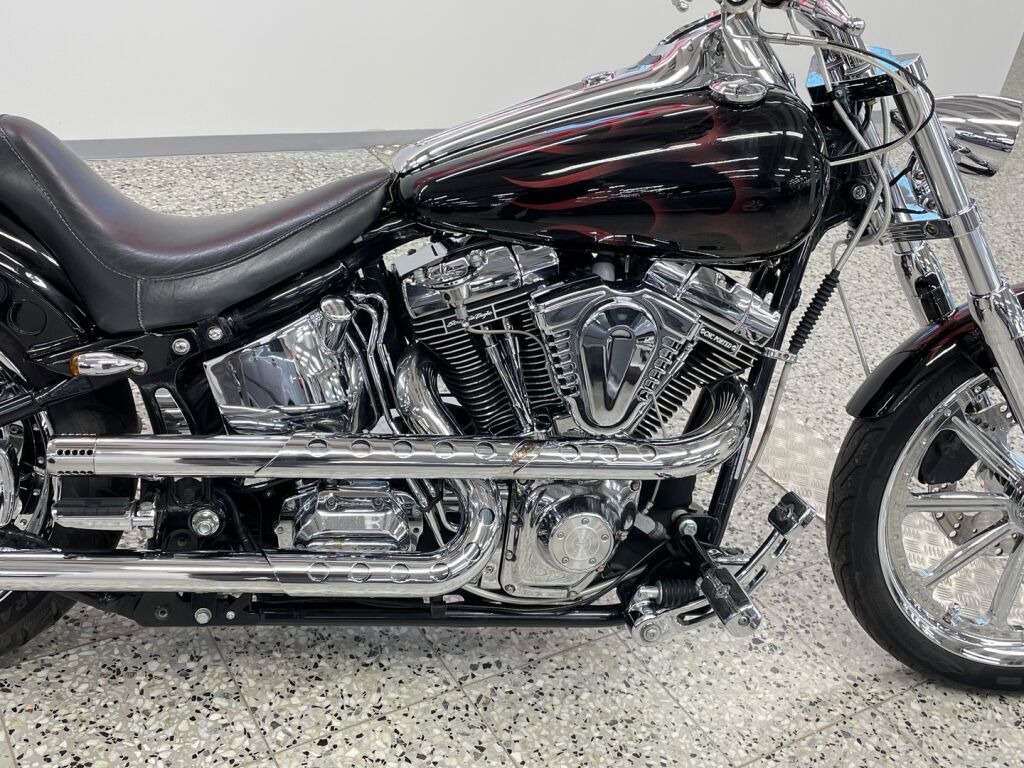 Harley-davidson SOFTAIL 2004 