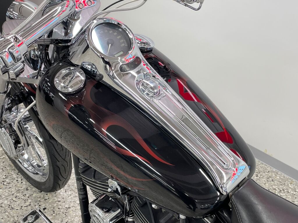 Harley-davidson SOFTAIL 2004 