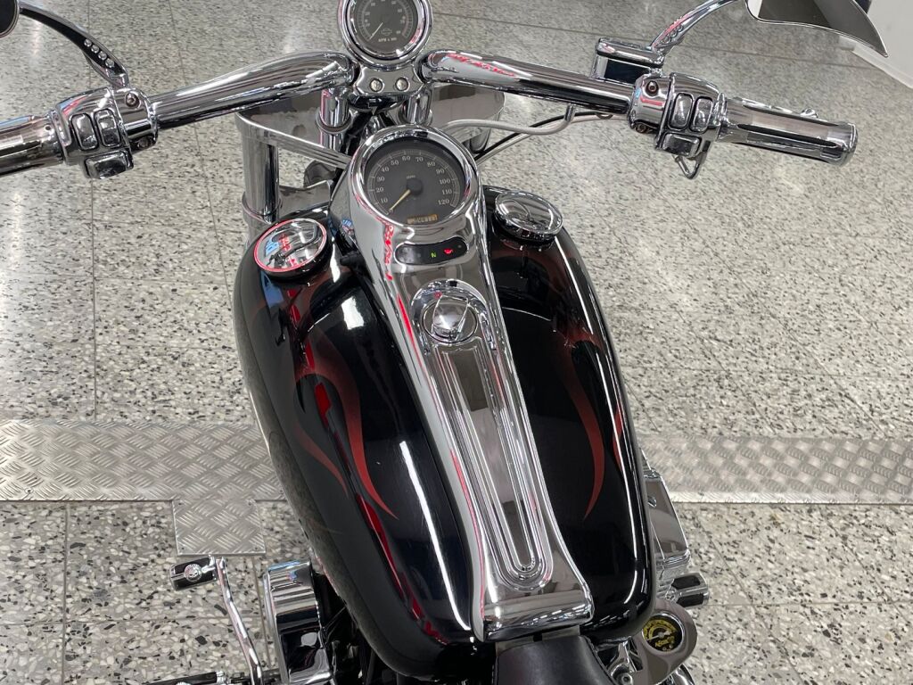 Harley-davidson SOFTAIL 2004 