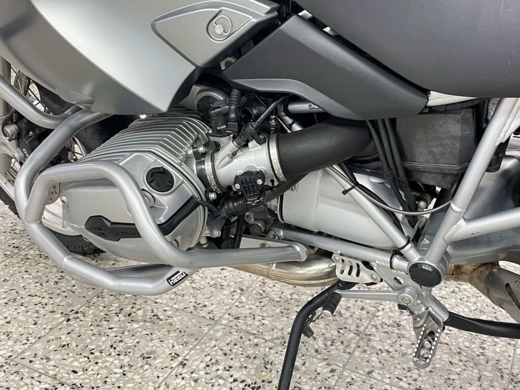 BMW R 2004 