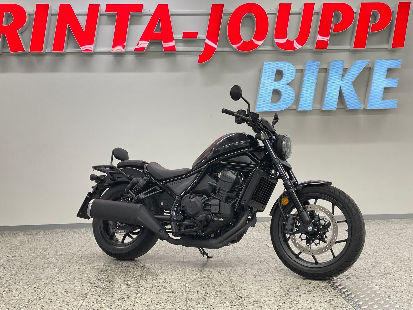 Honda REBEL