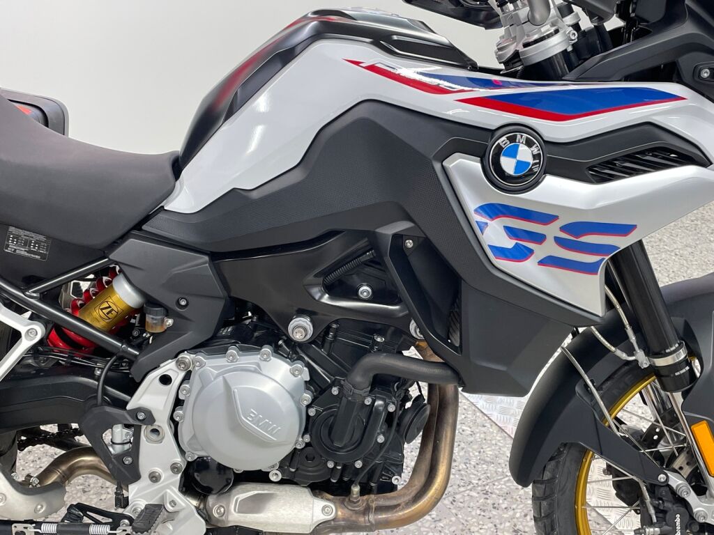 BMW F 2020 Valkoinen