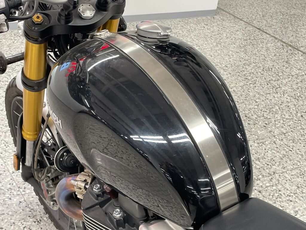 Triumph SCRAMBLER 2021 