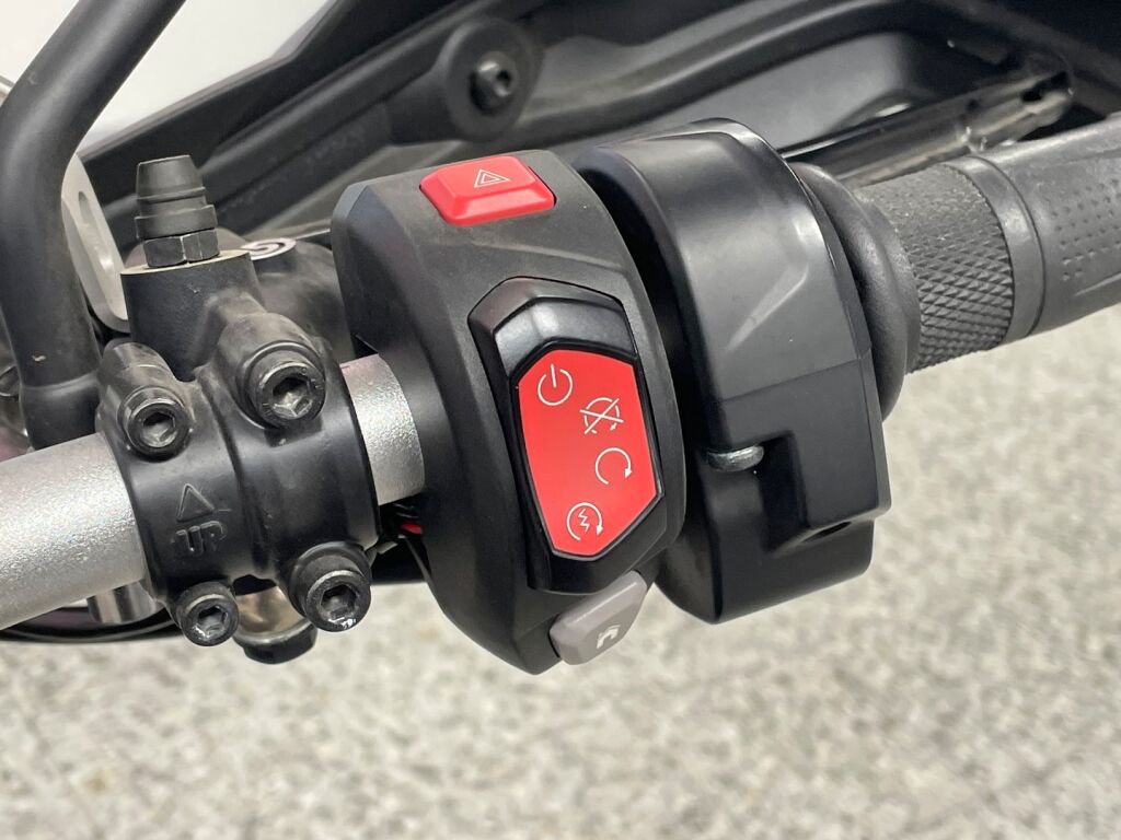Triumph SCRAMBLER 2021 