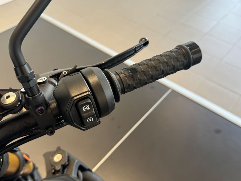 Indian FTR 1200 2020 