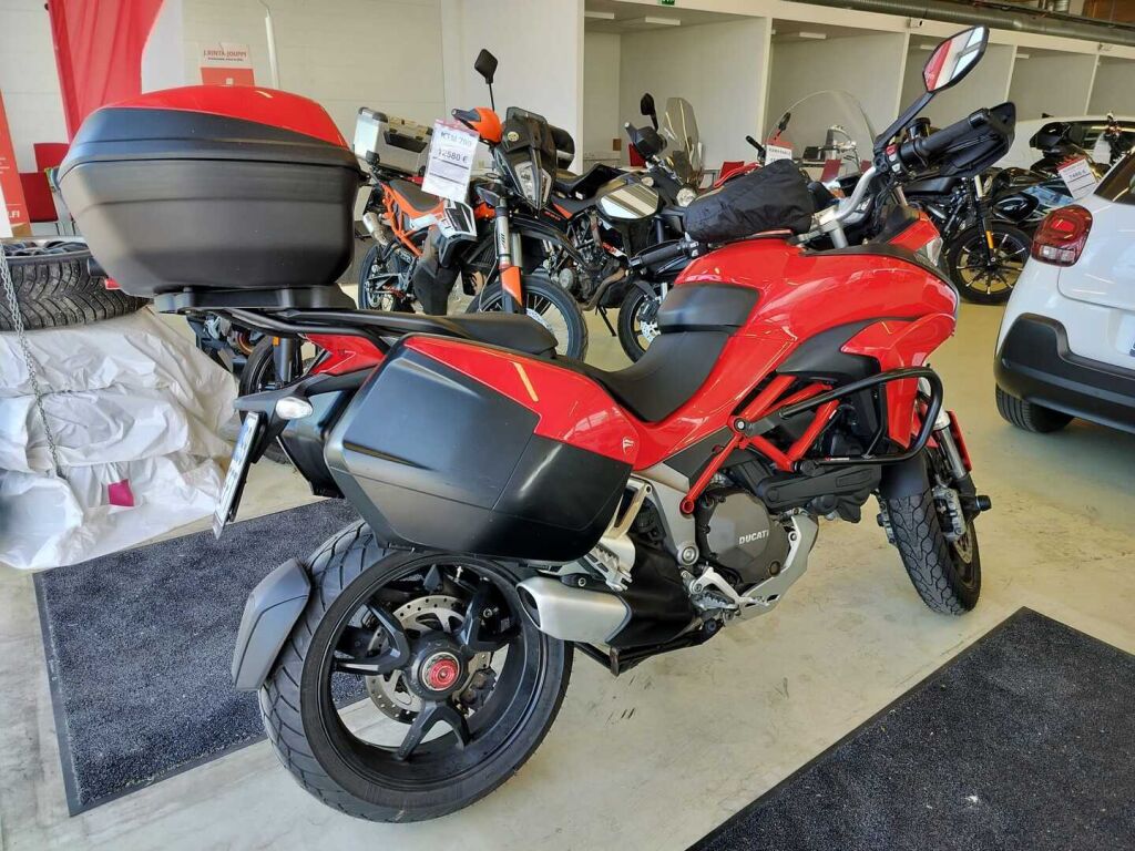 Ducati MULTISTRADA 2015 Punainen