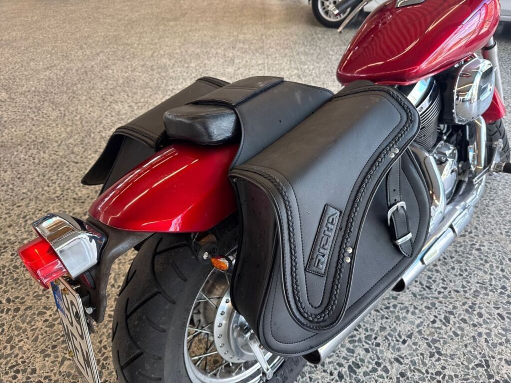 Honda SHADOW 2003 Punainen