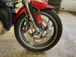 BMW R 2011 Punainen