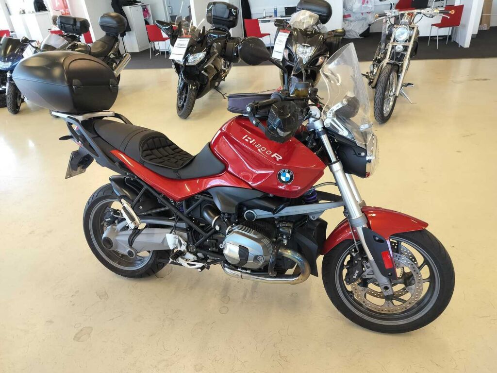 BMW R 2011 Punainen