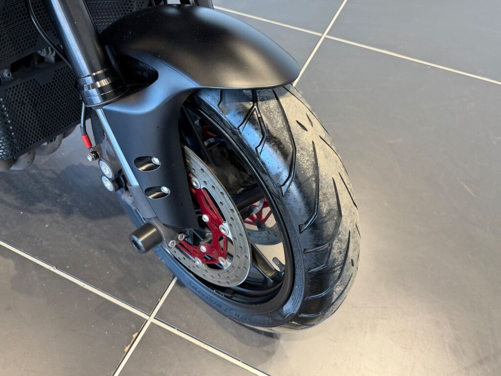 Yamaha MT-10 2018 Musta