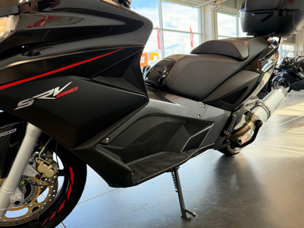 Aprilia SRV 850 2013 