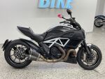 Ducati DIAVEL 2014 Musta