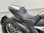 Ducati DIAVEL 2014 Musta