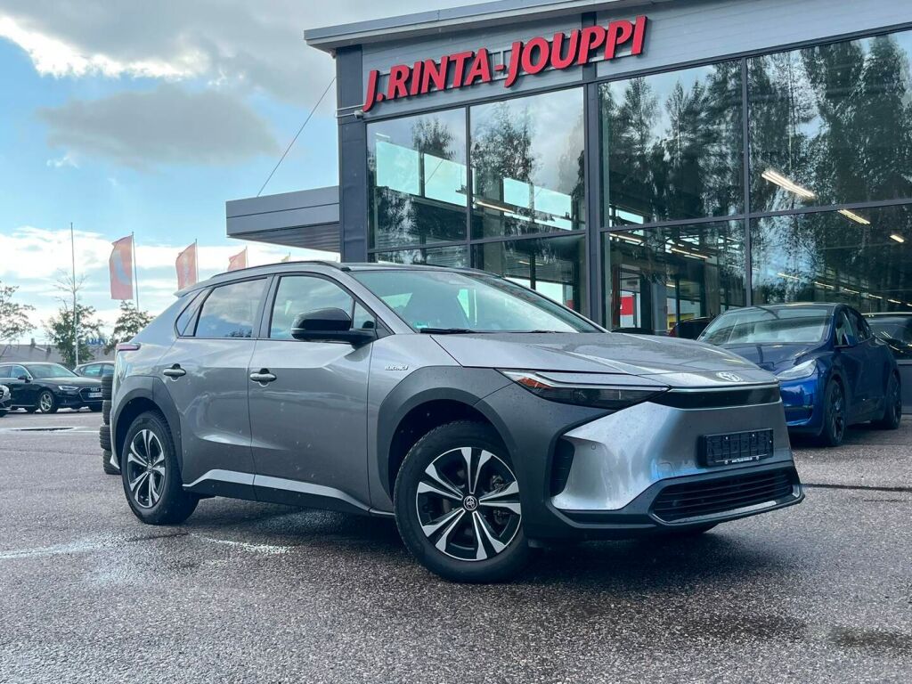 Toyota bZ4X 2023 