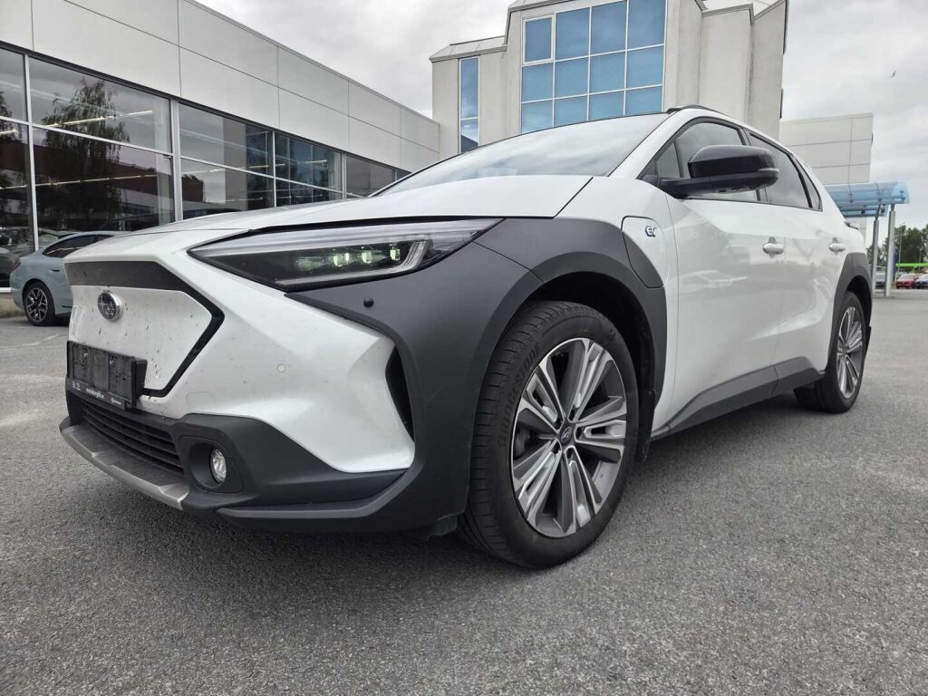 Subaru Solterra 2023 Valkoinen