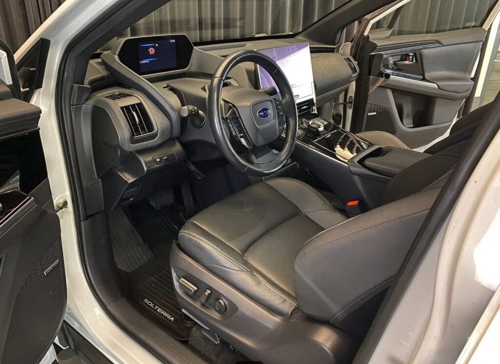 Subaru Solterra 2023 Valkoinen