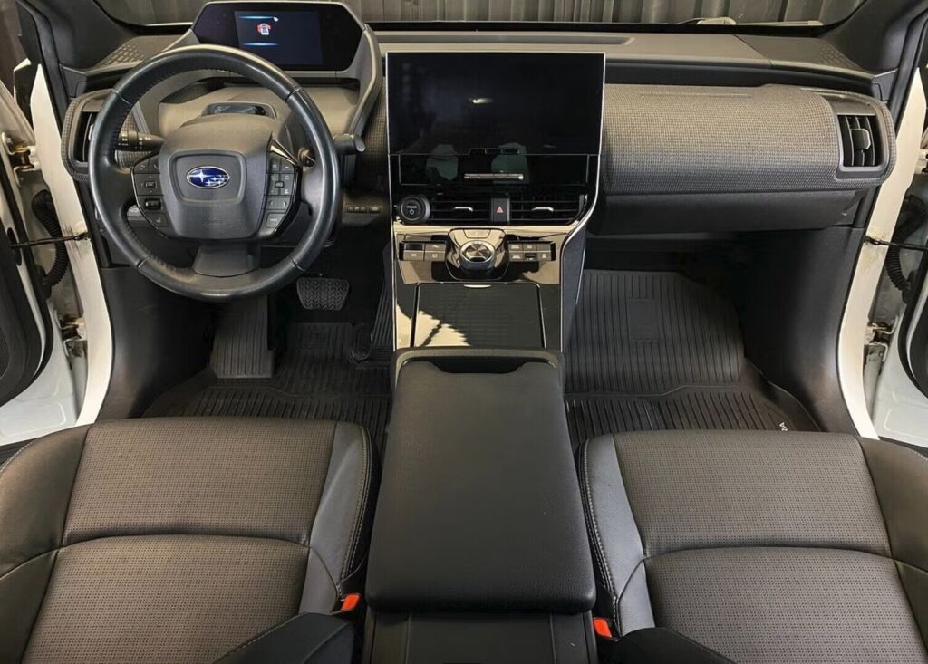 Subaru Solterra 2023 Valkoinen