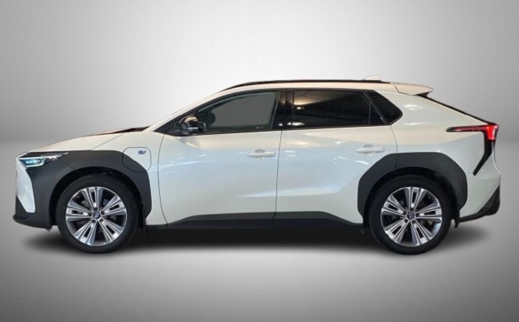 Subaru Solterra 2023 Valkoinen