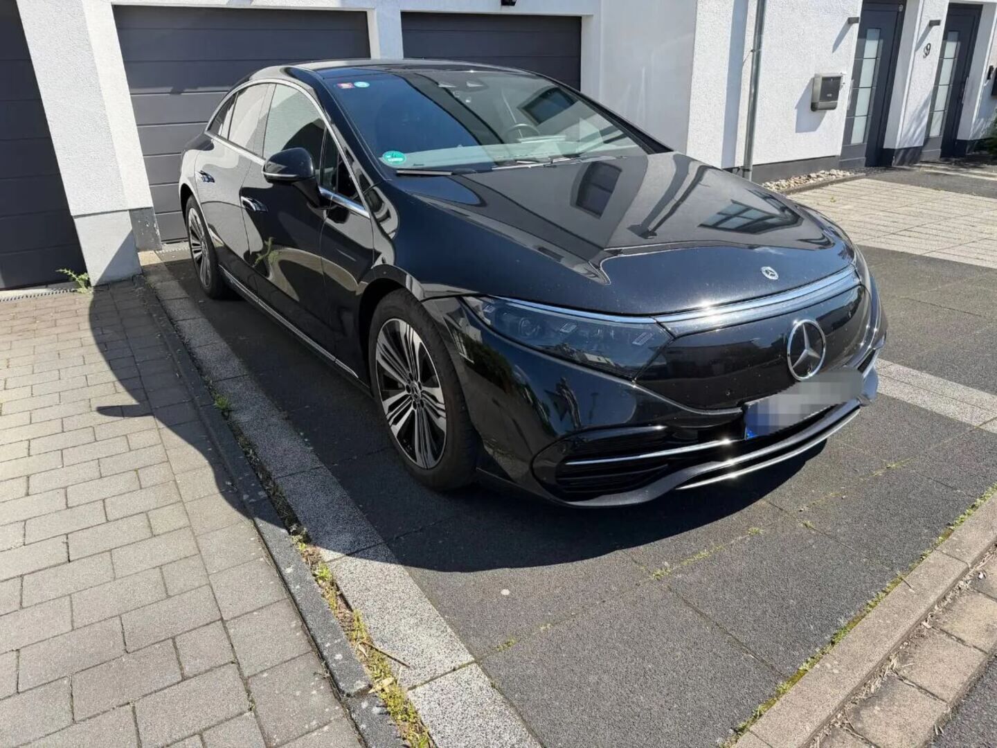 Mercedes-Benz EQS
