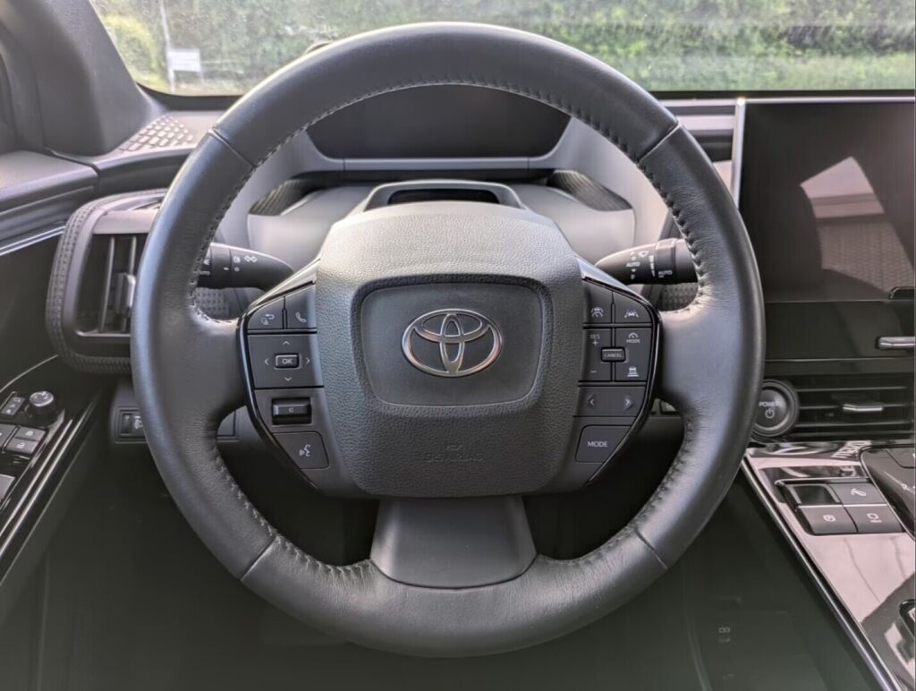 Toyota bZ4X 2023 