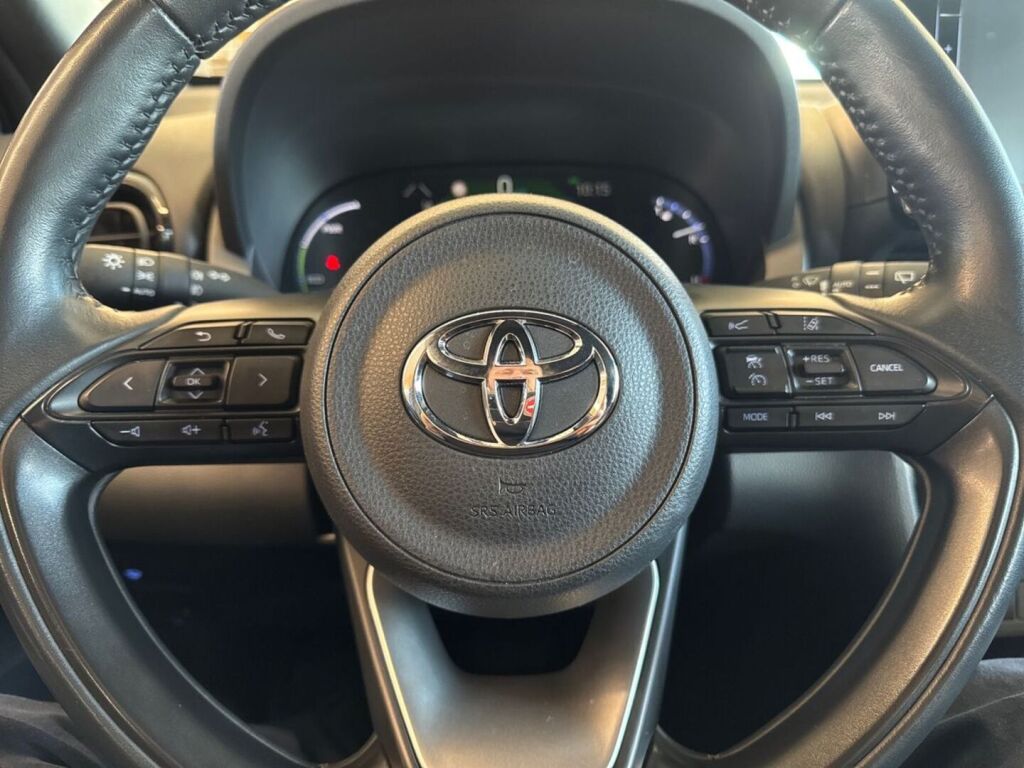 Toyota Yaris Cross 2022 Sininen