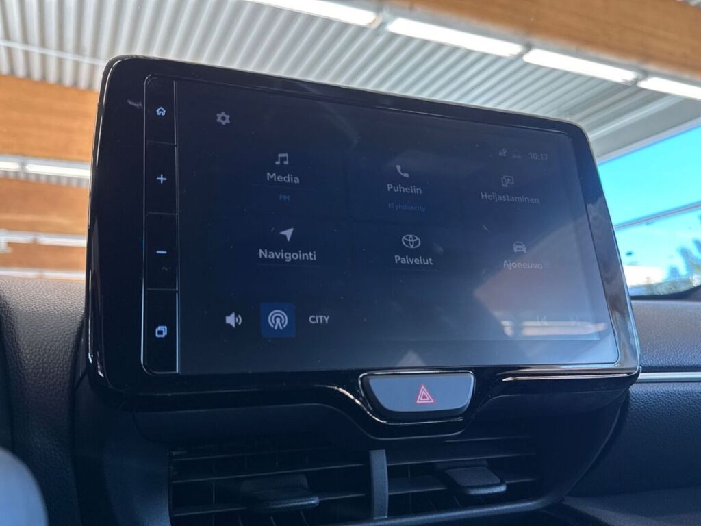 Toyota Yaris Cross 2022 Sininen