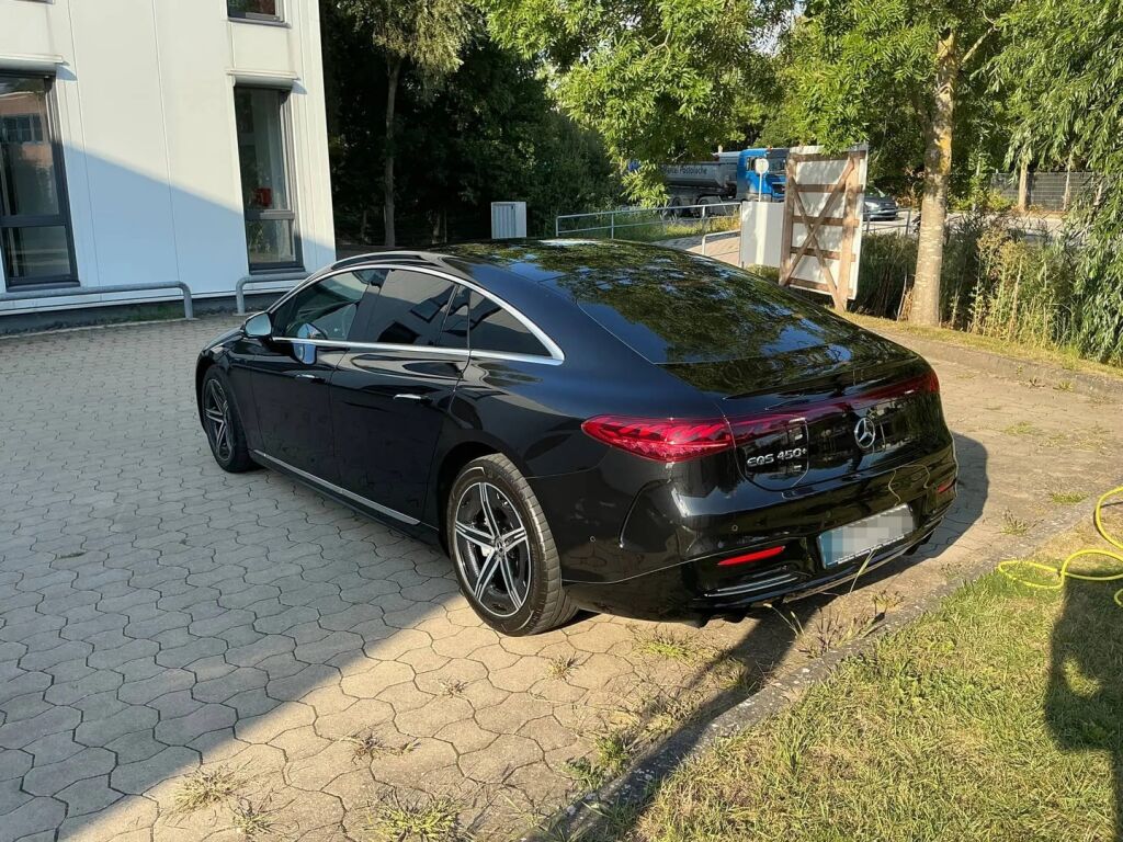 Mercedes-Benz EQS 2024 