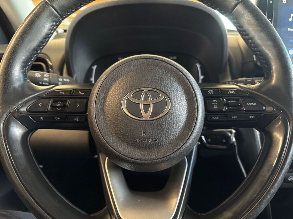 Toyota Yaris Cross 2024 Valkoinen