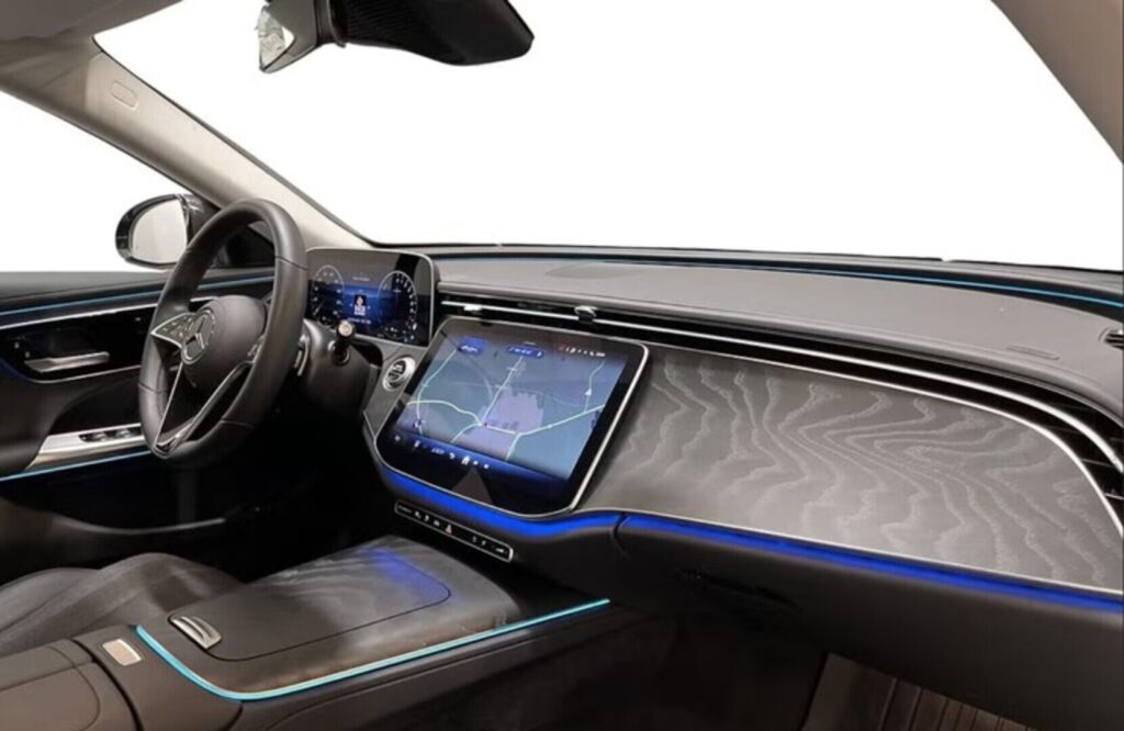 Mercedes-Benz E 2024 