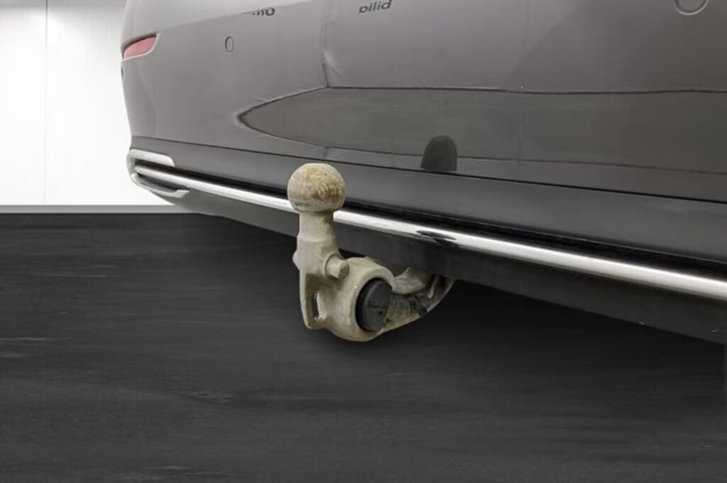 Mercedes-Benz E 2024 