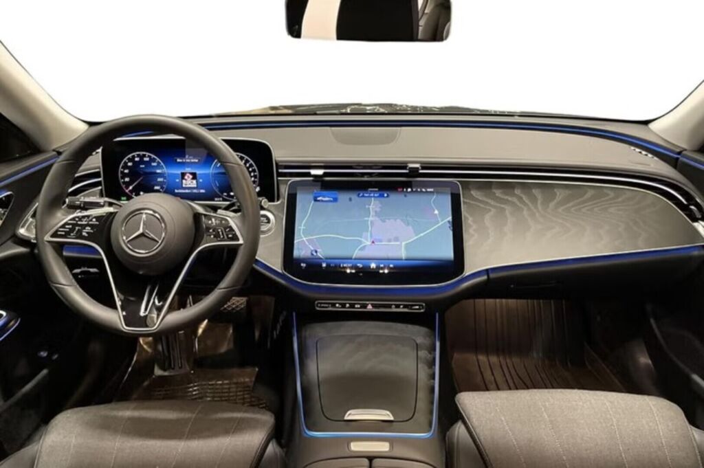 Mercedes-Benz E 2024 